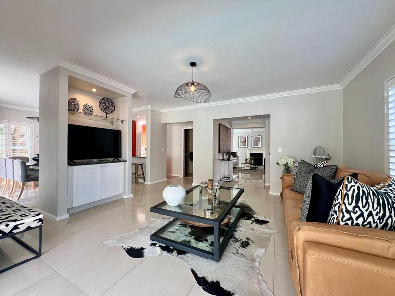 To Let 3 Bedroom Property for Rent in Kronenzicht Western Cape